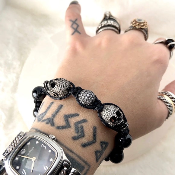 Men or women Rock chic black rodhium & cz skull onyx macrame bracelet - Picture 6 of 14